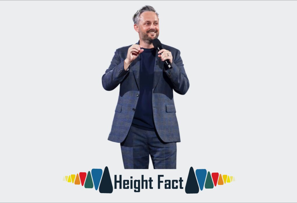 Nate Bargatze Height